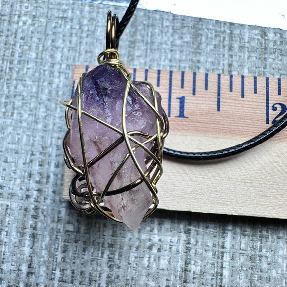 Purple Amethyst Stone Pendant necklace 24’ New Unicorn Wire Wrapped Necklace - Picture 7 of 11